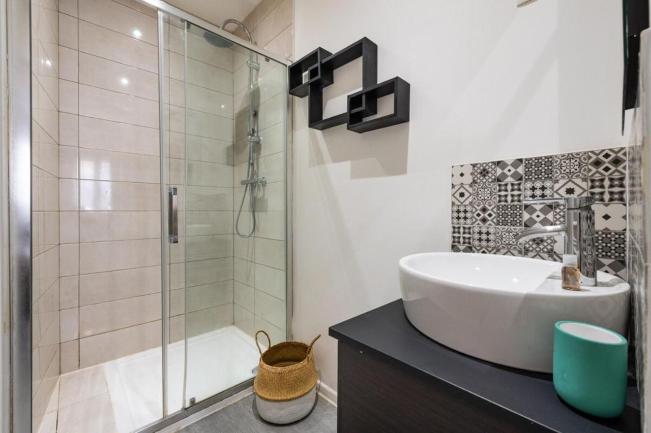 Exotic Chic & Calm - Lumineux - Clim/Wifi/Netflix Apartamento Marselha Exterior foto
